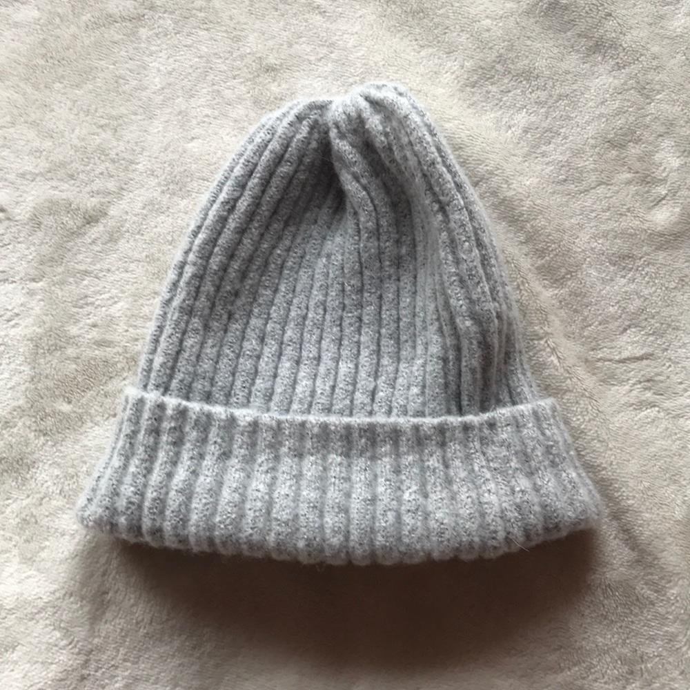 Gray Ribbed Beanie